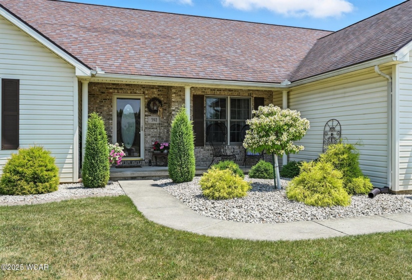 592 Gardenview Circle, Lima, Ohio, 3 Bedrooms Bedrooms, ,3 BathroomsBathrooms,Residential,For Sale,Gardenview,307627