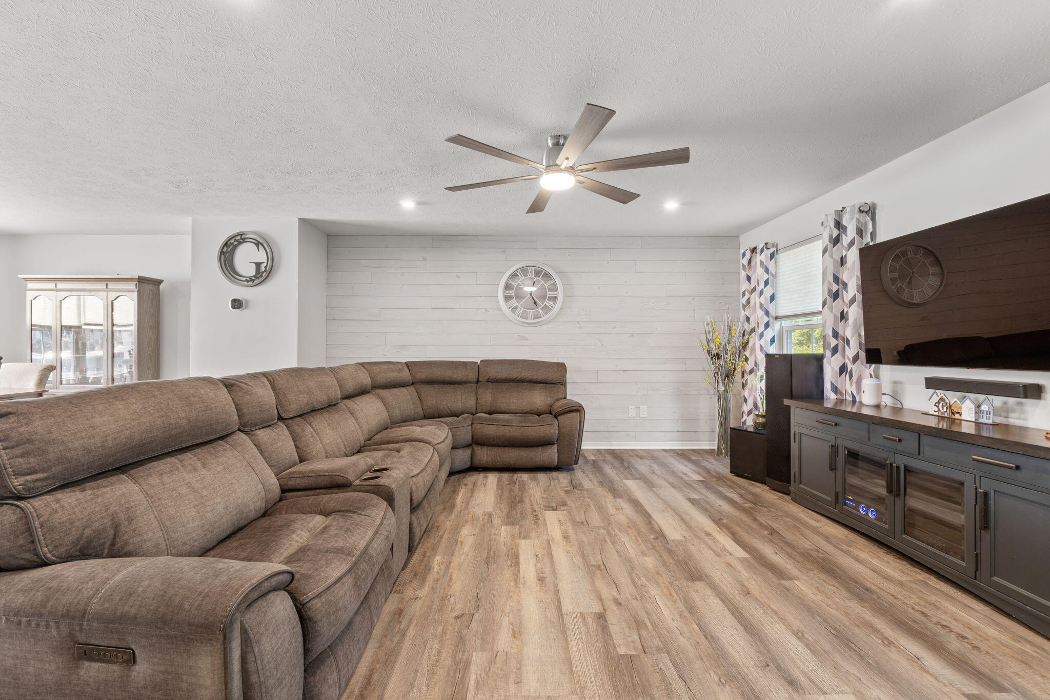 172 Skyway Drive, Springfield, Ohio 45505