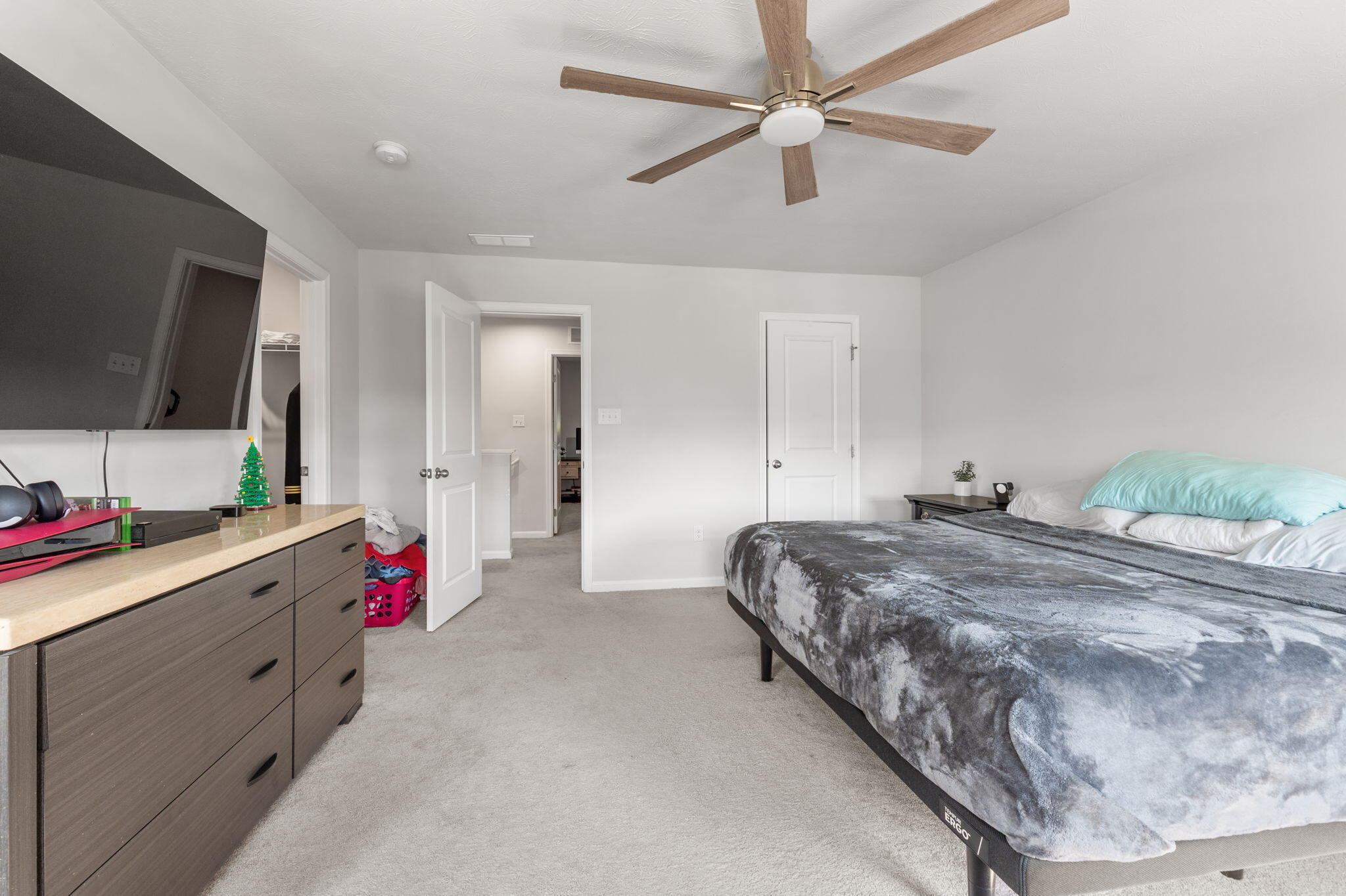 172 Skyway Drive, Springfield, Ohio 45505