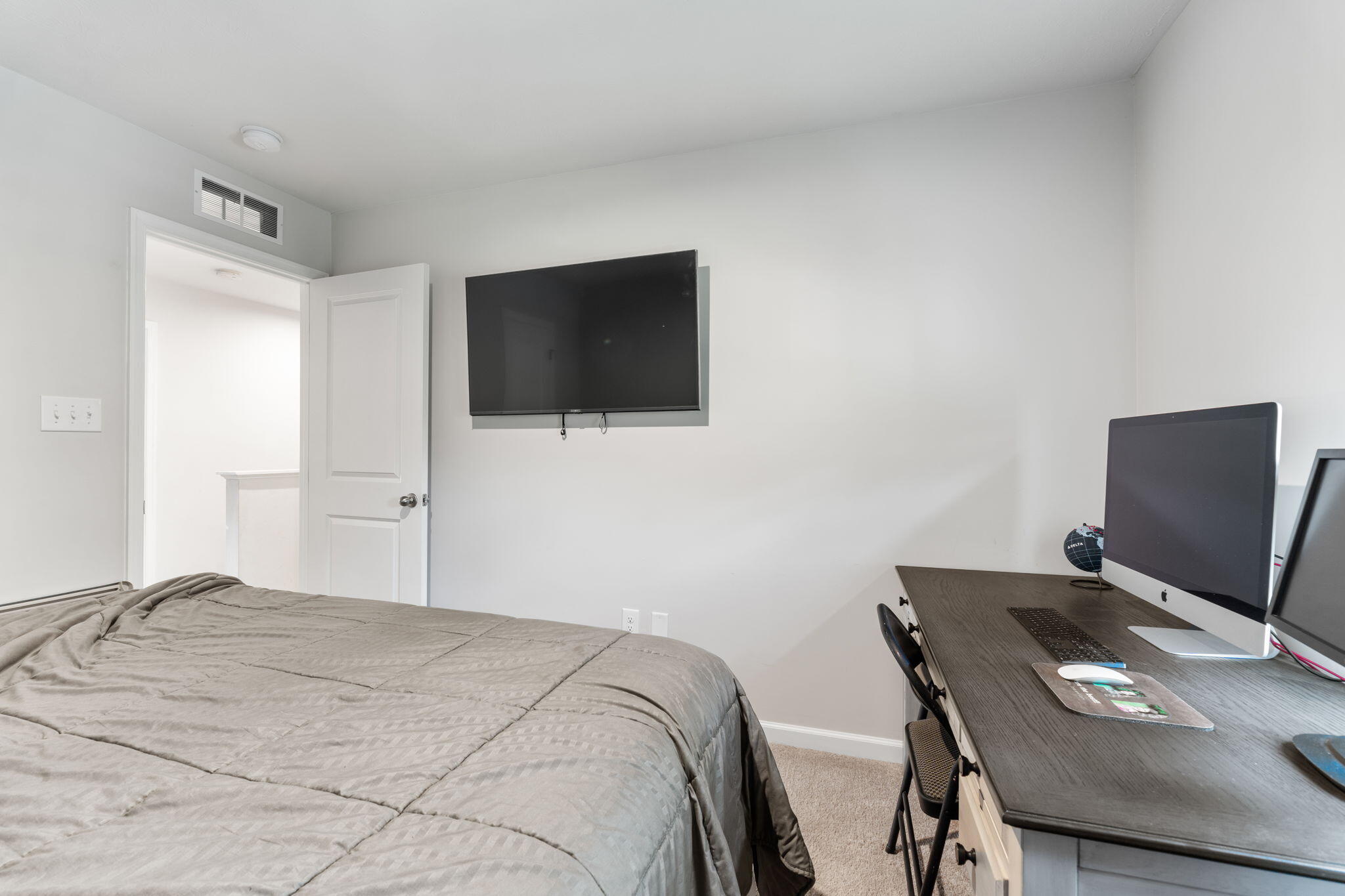 172 Skyway Drive, Springfield, Ohio 45505