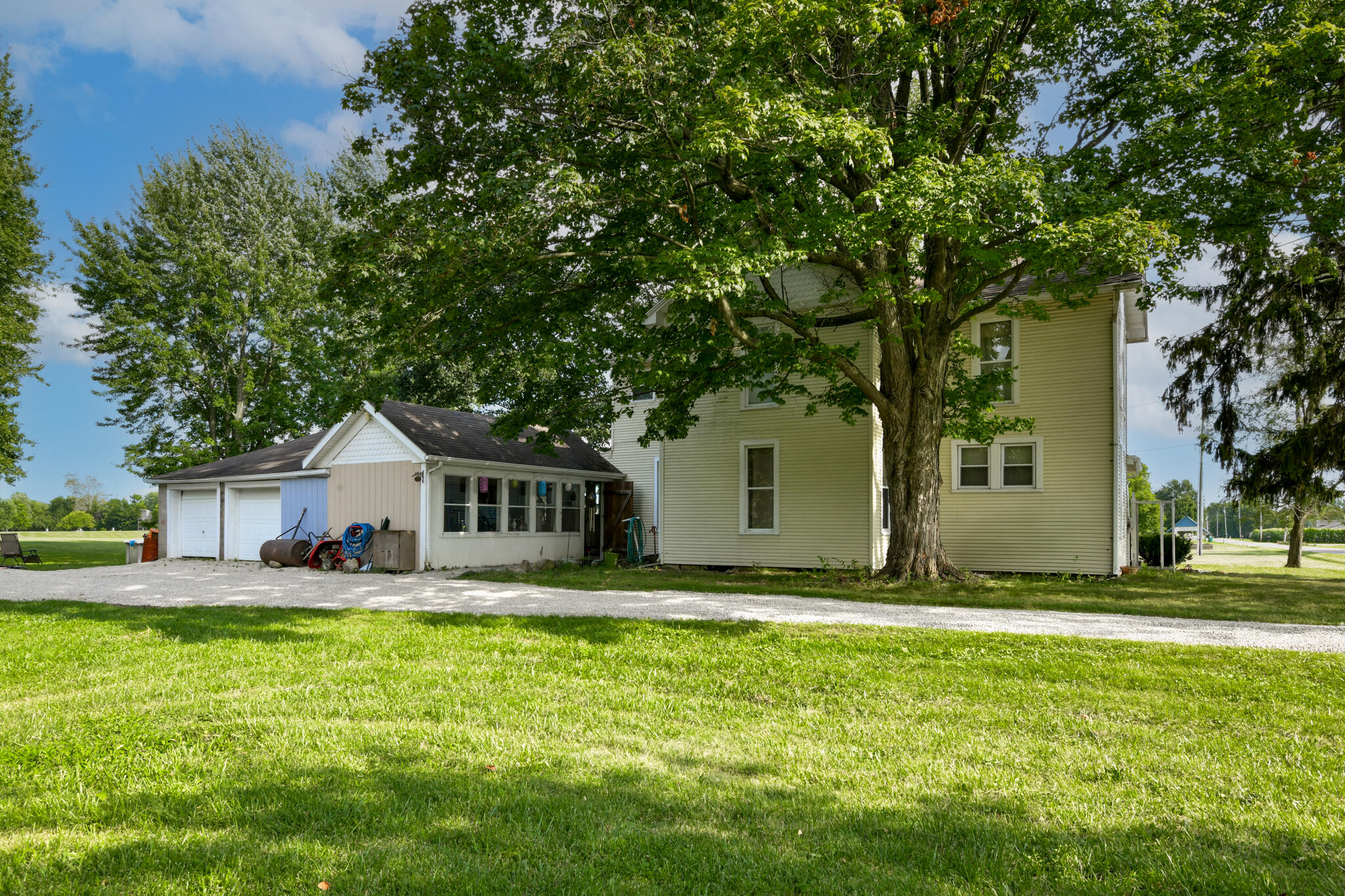 840 Victory Road, Springfield, Ohio 45504