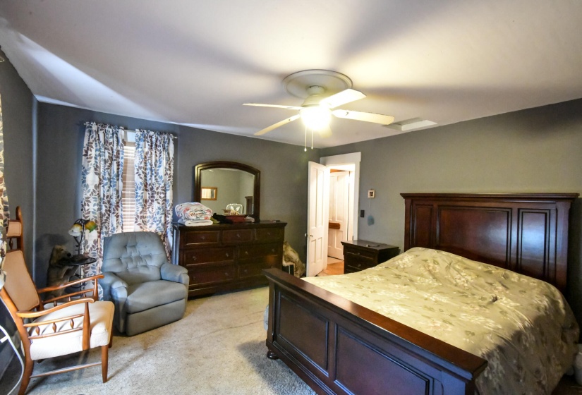 840 Victory Rd-20