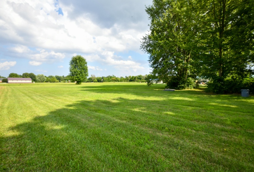 840 Victory Rd-39