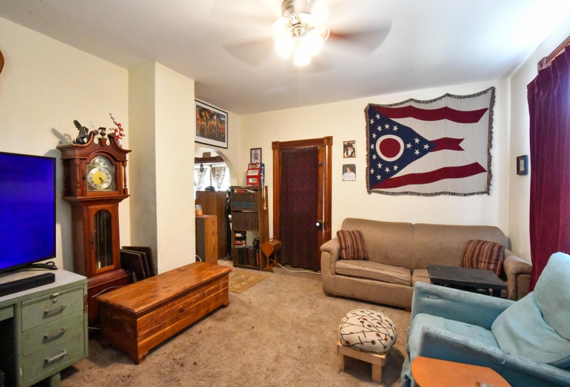 840 Victory Rd-5