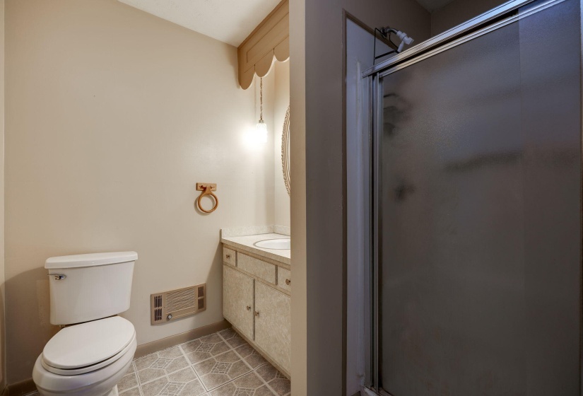 25-web-or-mls-3390-spence-rd