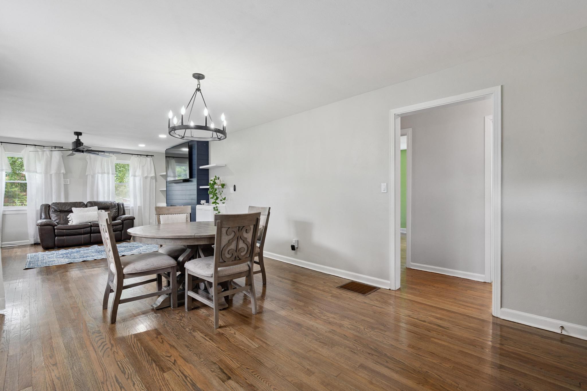 3217 Uplands Drive, Springfield, Ohio 45506