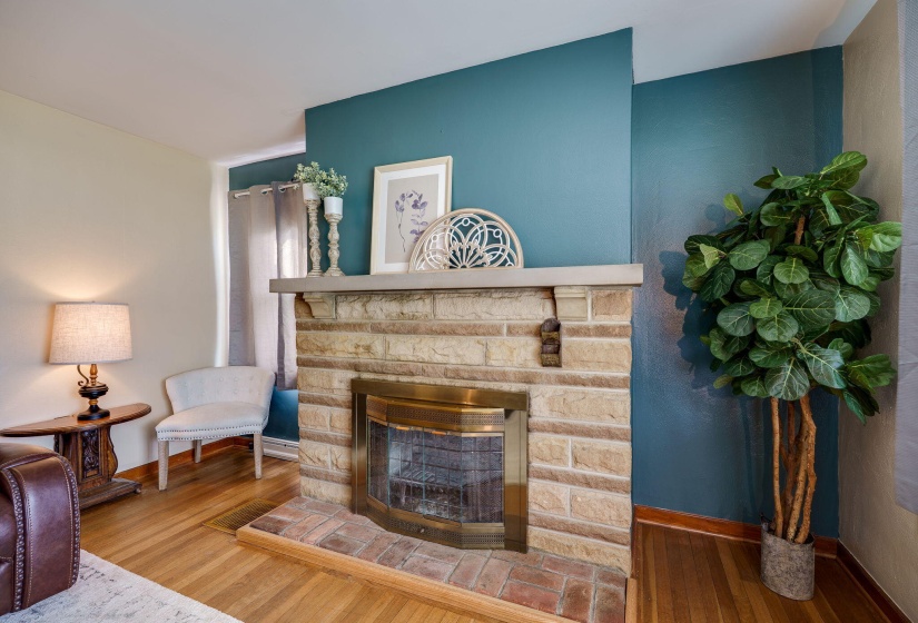 11-web-or-mls-14-sunset-mc-creary-dr