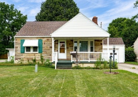 14 Sunset Drive, Medway, Ohio 45341, 3 Bedrooms Bedrooms, ,1 BathroomBathrooms,Residential,For Sale,Sunset,1040305