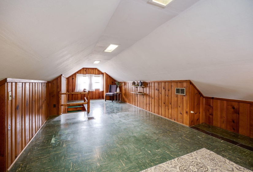 34-web-or-mls-14-sunset-mc-creary-dr