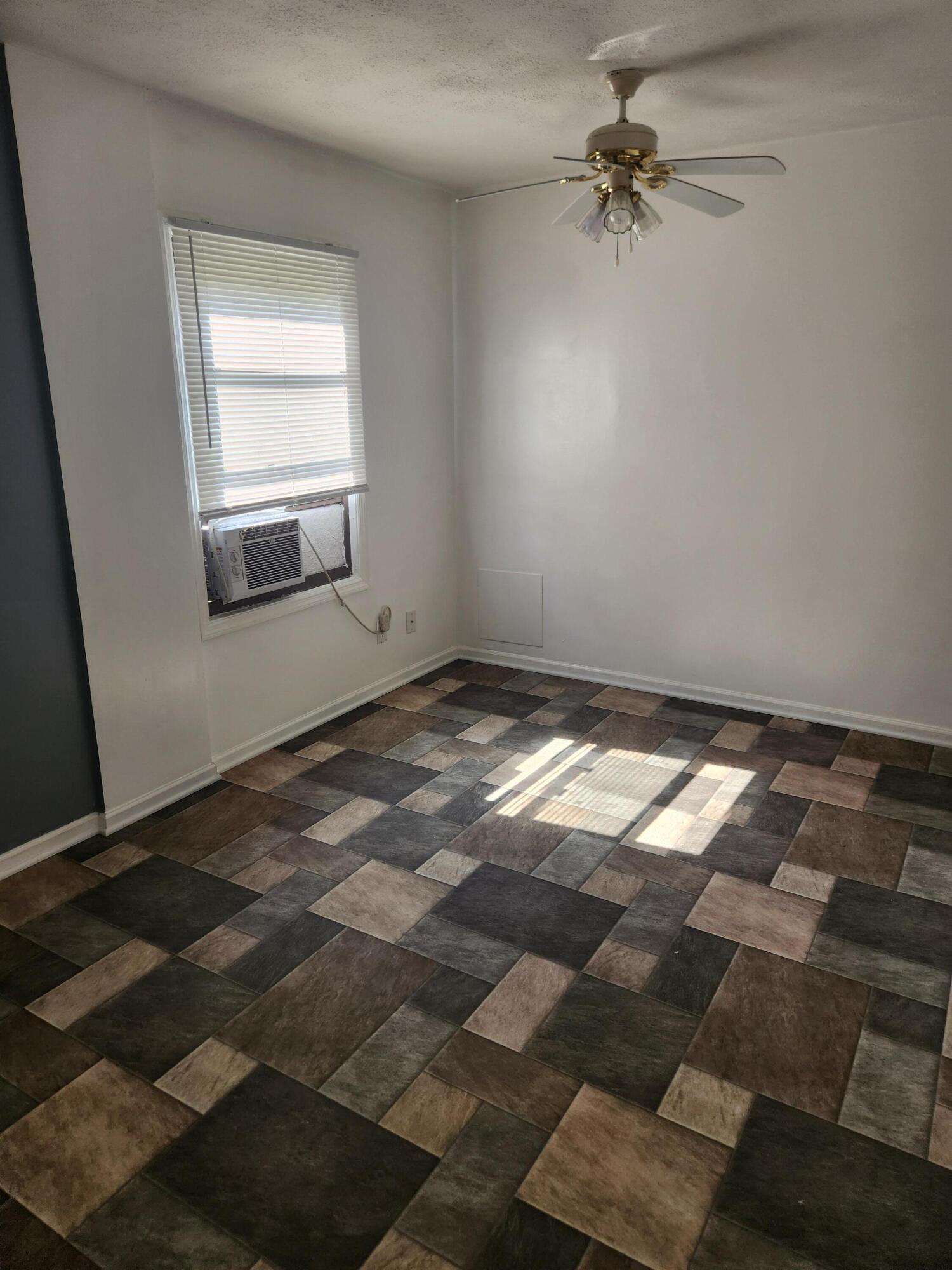 4431 Wolf Road, Dayton, Ohio 45416