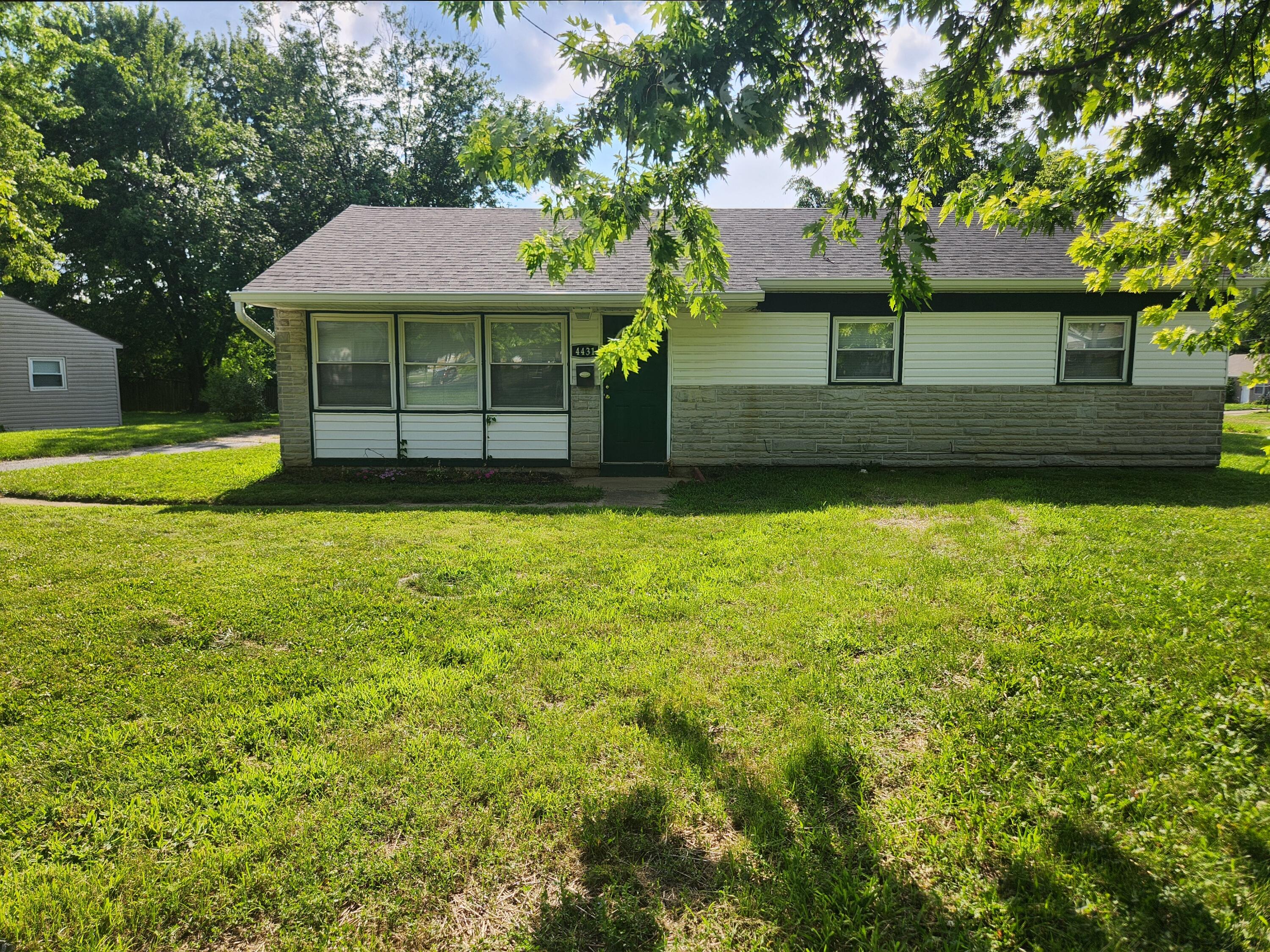 4431 Wolf Road, Dayton, Ohio 45416
