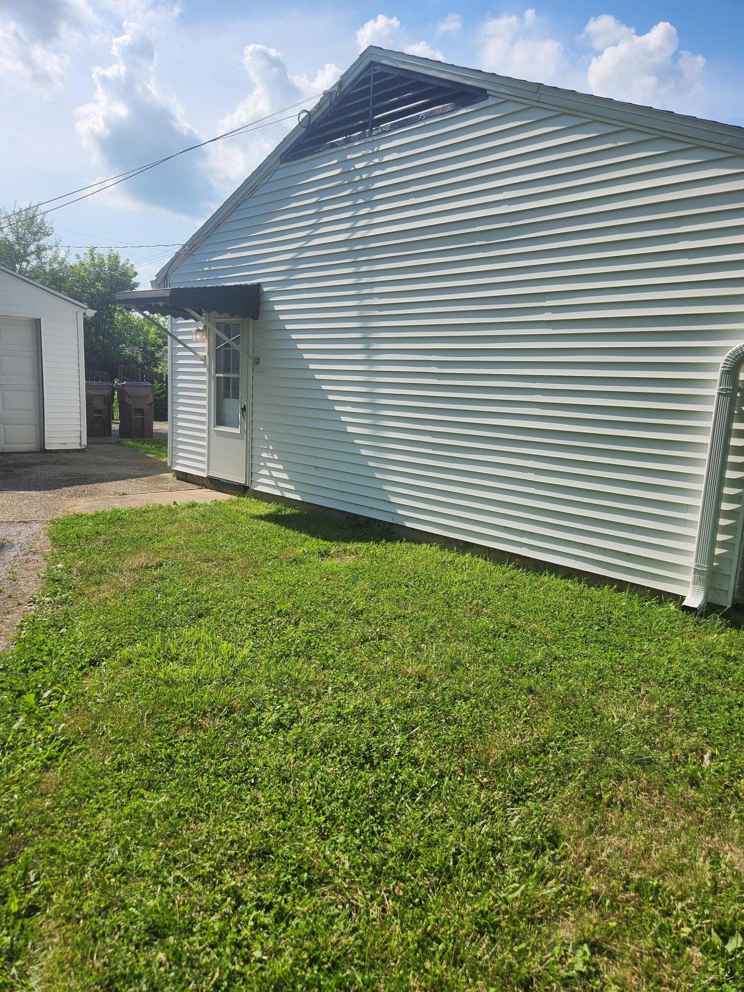 4431 Wolf Road, Dayton, Ohio 45416