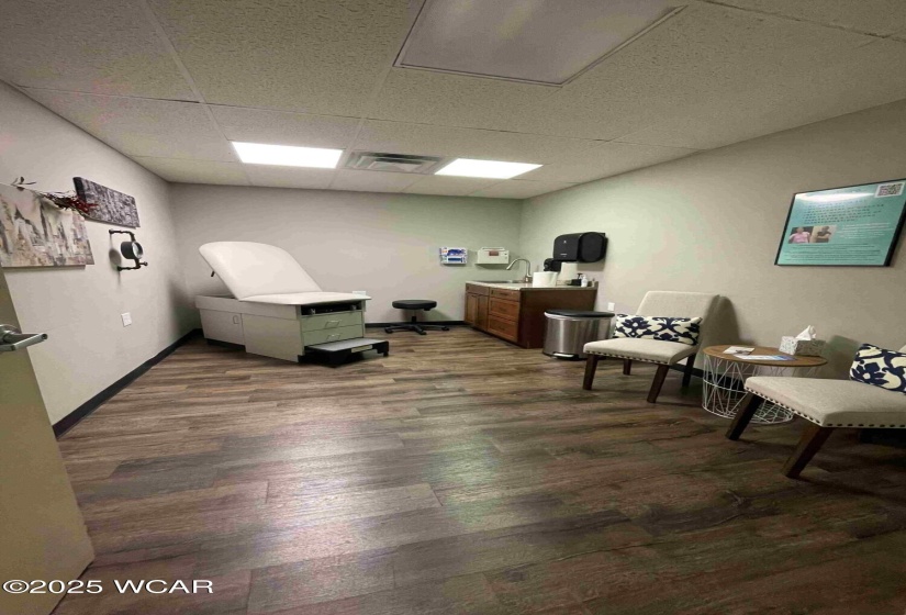 402 Tiffin Avenue, Findlay, Ohio, ,Commercial Sale,For Sale,Tiffin,307795