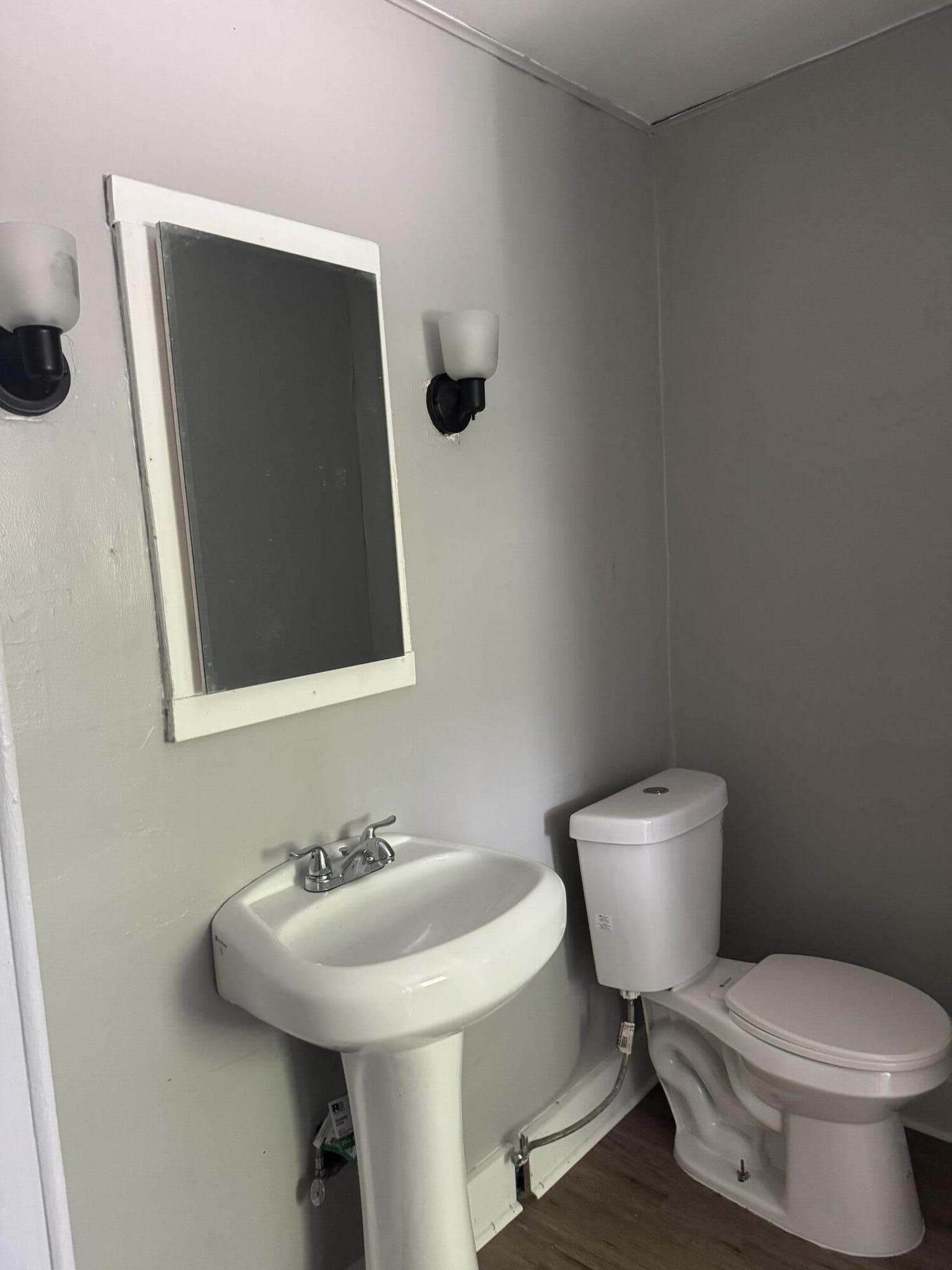 555 Cedarhurst Avenue, Dayton, Ohio 45402