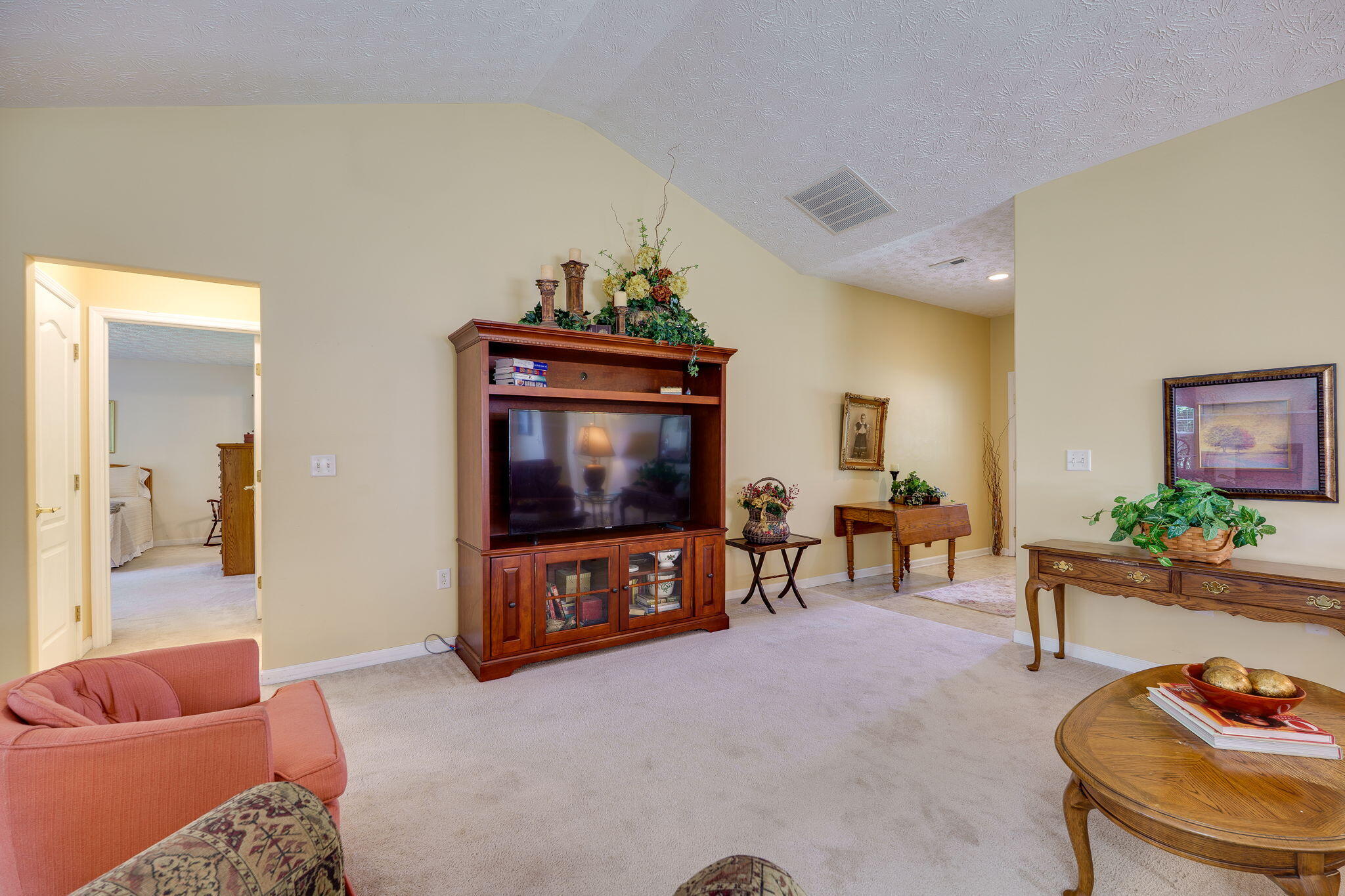 1665 Primrose Lane, Fairborn, Ohio 45324