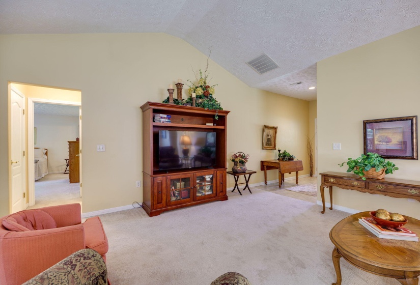 12-web-or-mls-1665-primrose-ln