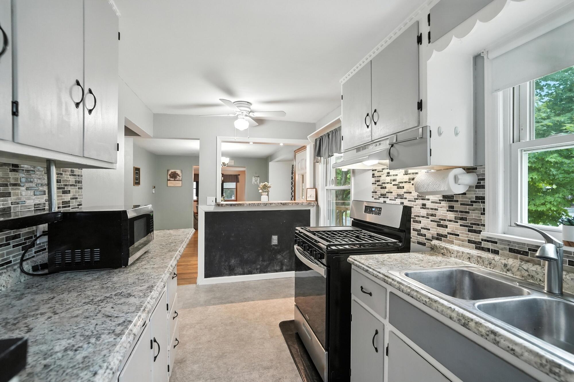 224 Downey Drive, Springfield, Ohio 45504