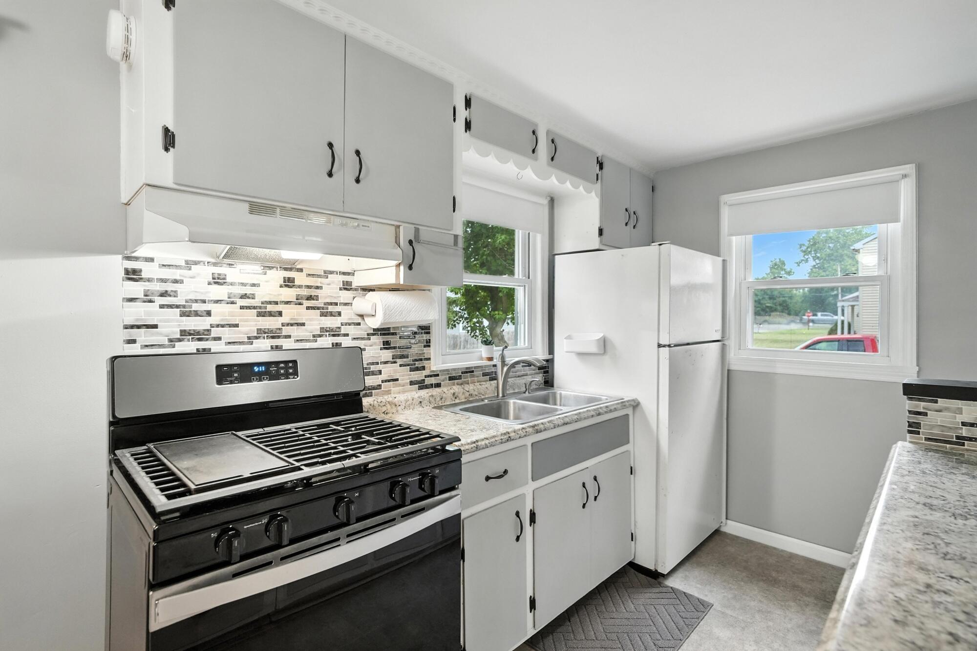 224 Downey Drive, Springfield, Ohio 45504