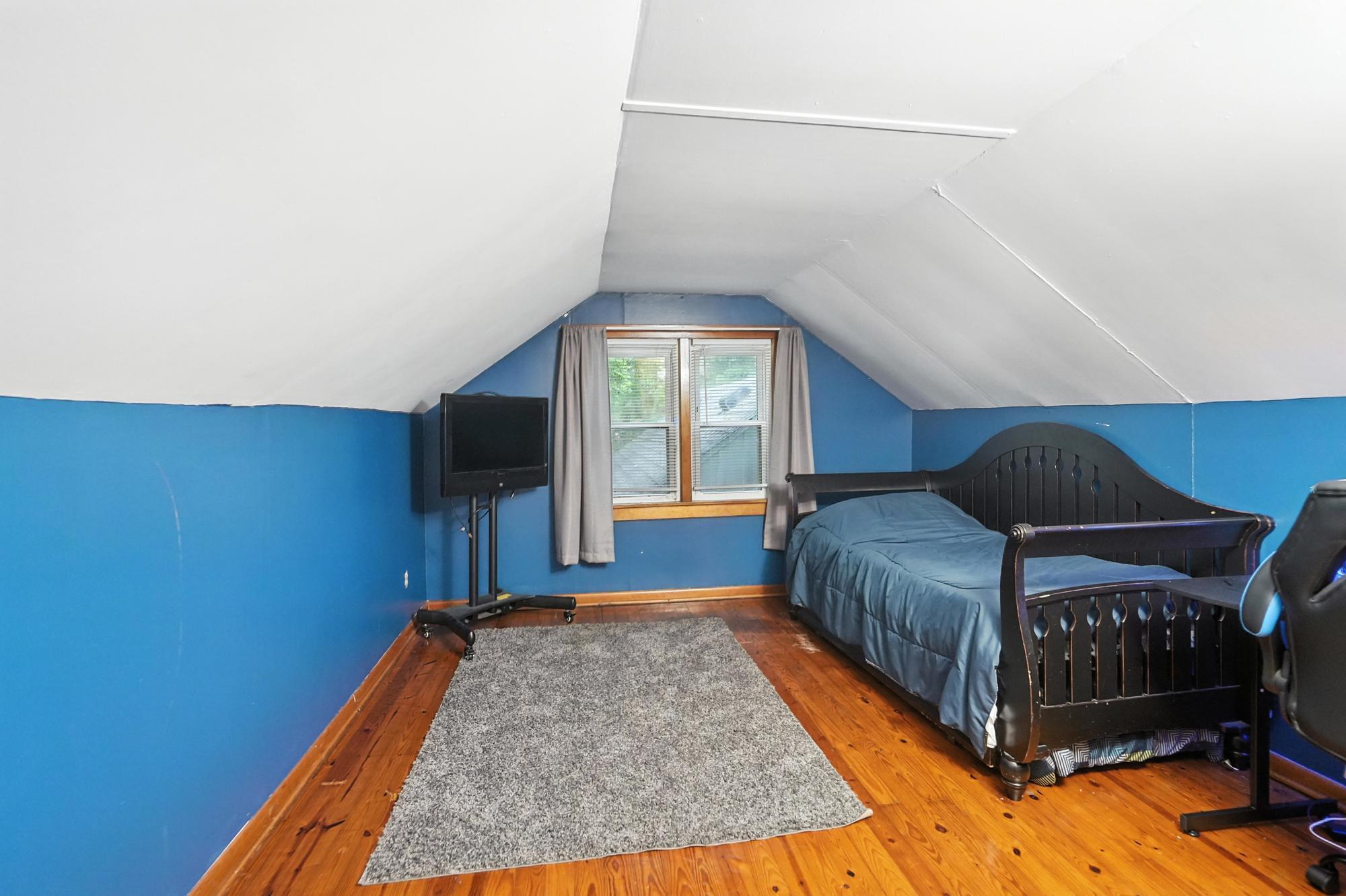 224 Downey Drive, Springfield, Ohio 45504