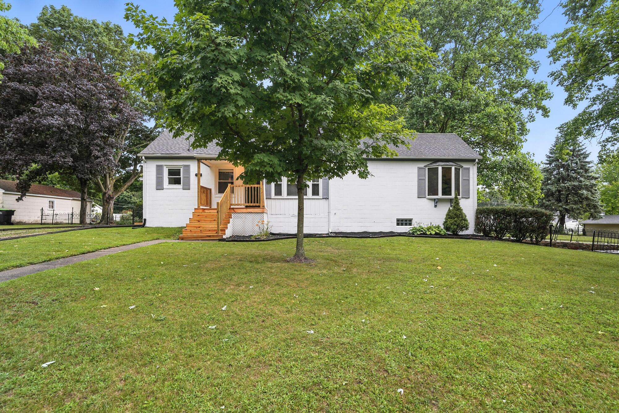 224 Downey Drive, Springfield, Ohio 45504