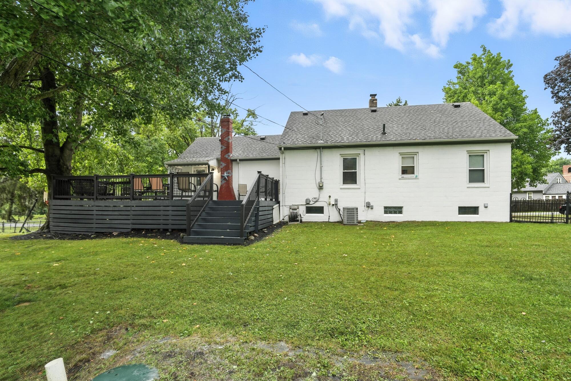 224 Downey Drive, Springfield, Ohio 45504