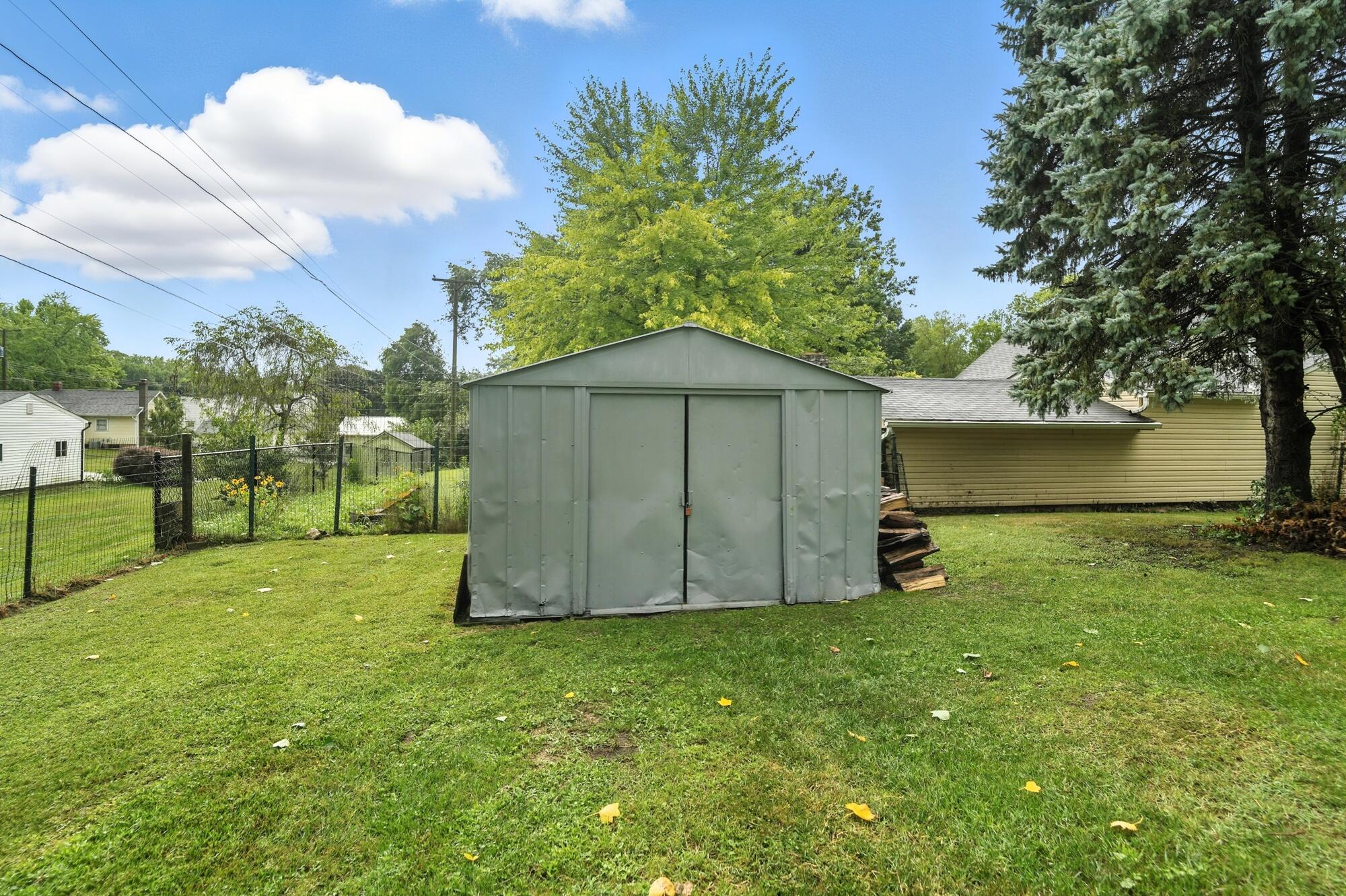 224 Downey Drive, Springfield, Ohio 45504