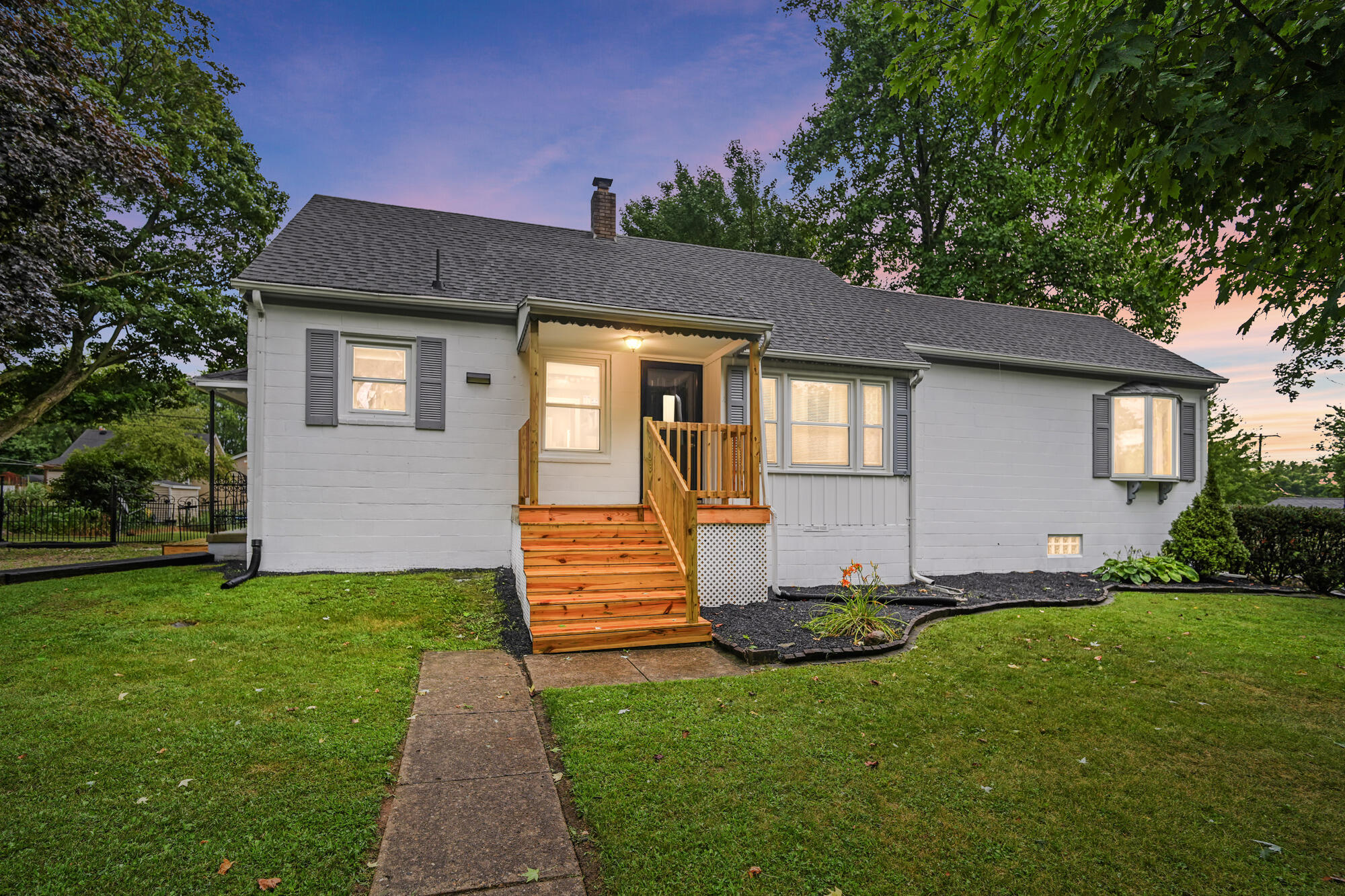224 Downey Drive, Springfield, Ohio 45504