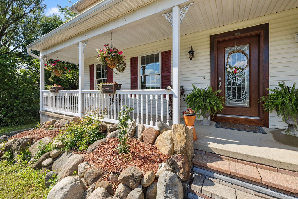 7664 Zimmerman Road, Saint Paris, Ohio 43072