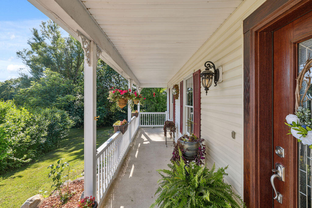 7664 Zimmerman Road, Saint Paris, Ohio 43072