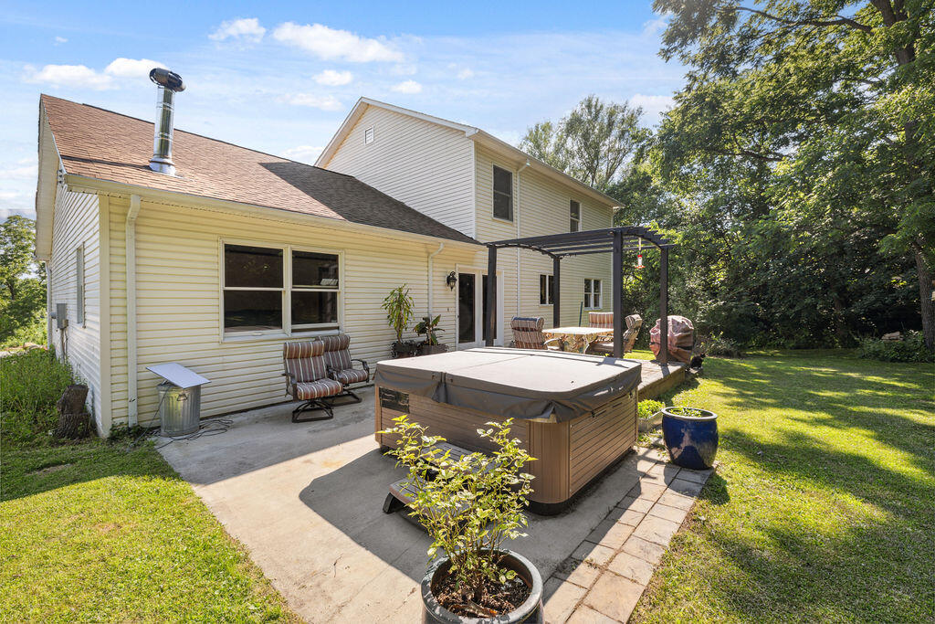 7664 Zimmerman Road, Saint Paris, Ohio 43072