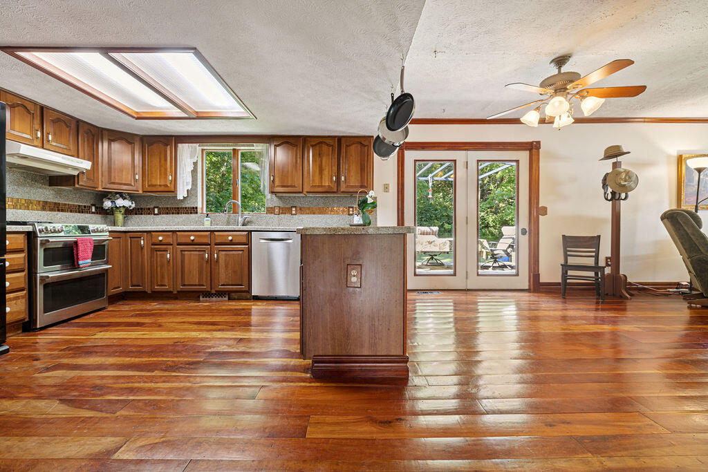7664 Zimmerman Road, Saint Paris, Ohio 43072