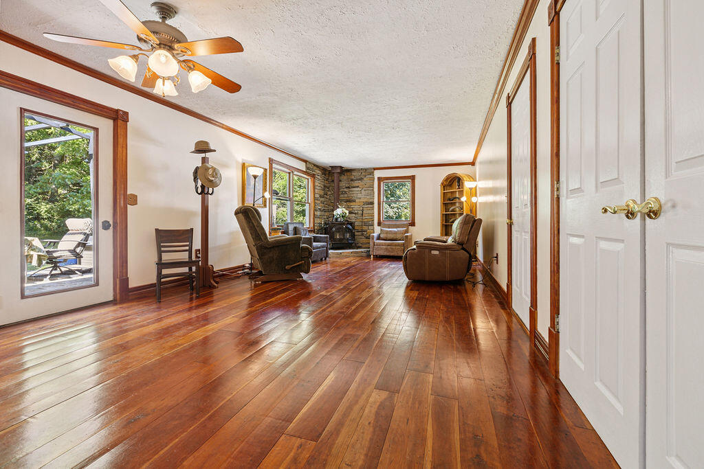 7664 Zimmerman Road, Saint Paris, Ohio 43072