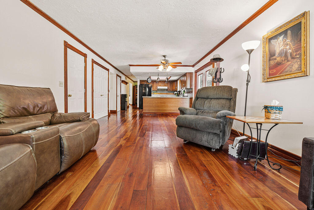 7664 Zimmerman Road, Saint Paris, Ohio 43072
