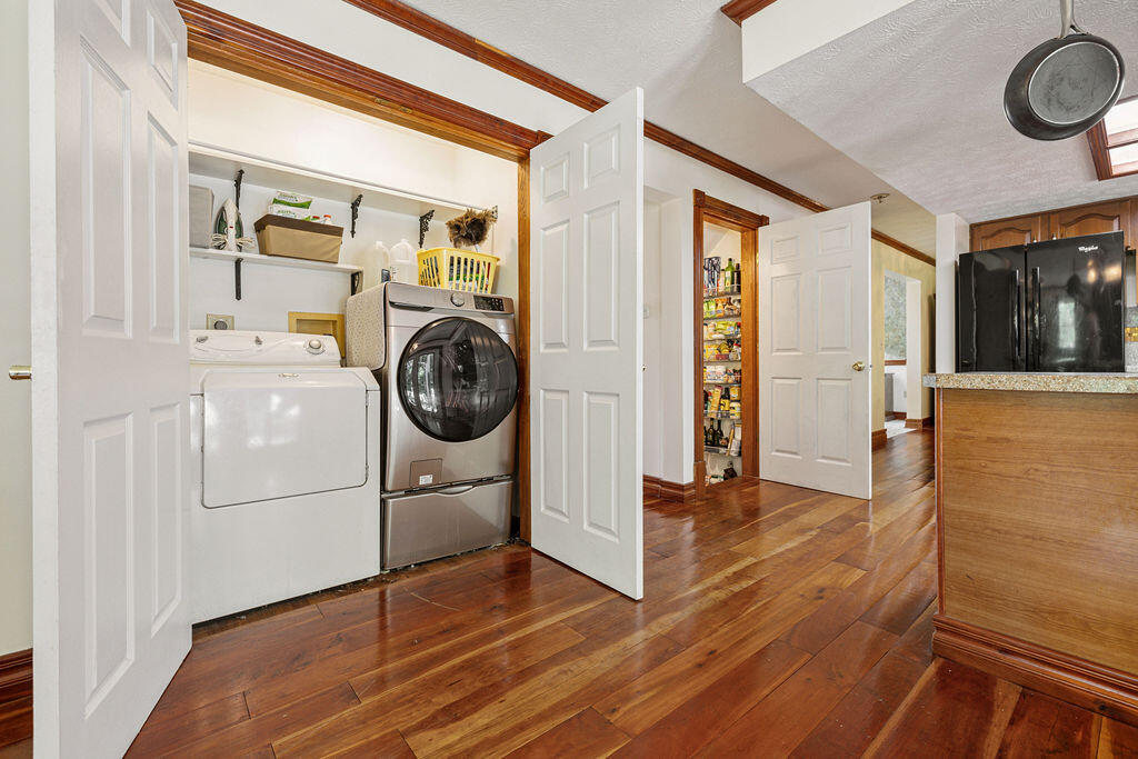 7664 Zimmerman Road, Saint Paris, Ohio 43072