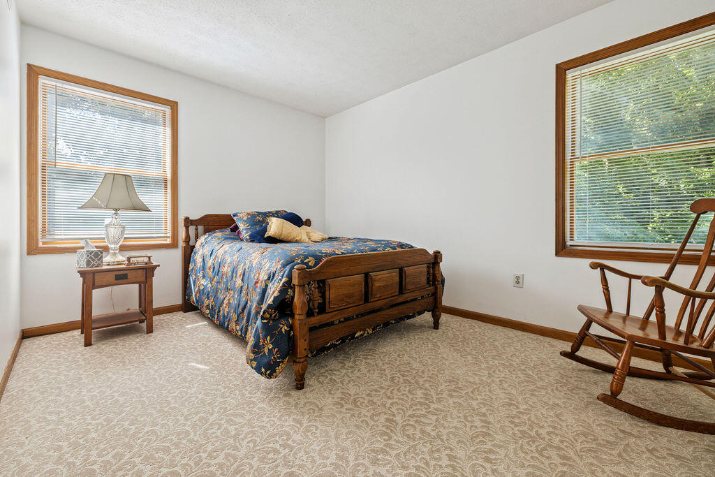 7664 Zimmerman Road, Saint Paris, Ohio 43072
