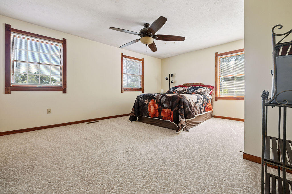 7664 Zimmerman Road, Saint Paris, Ohio 43072