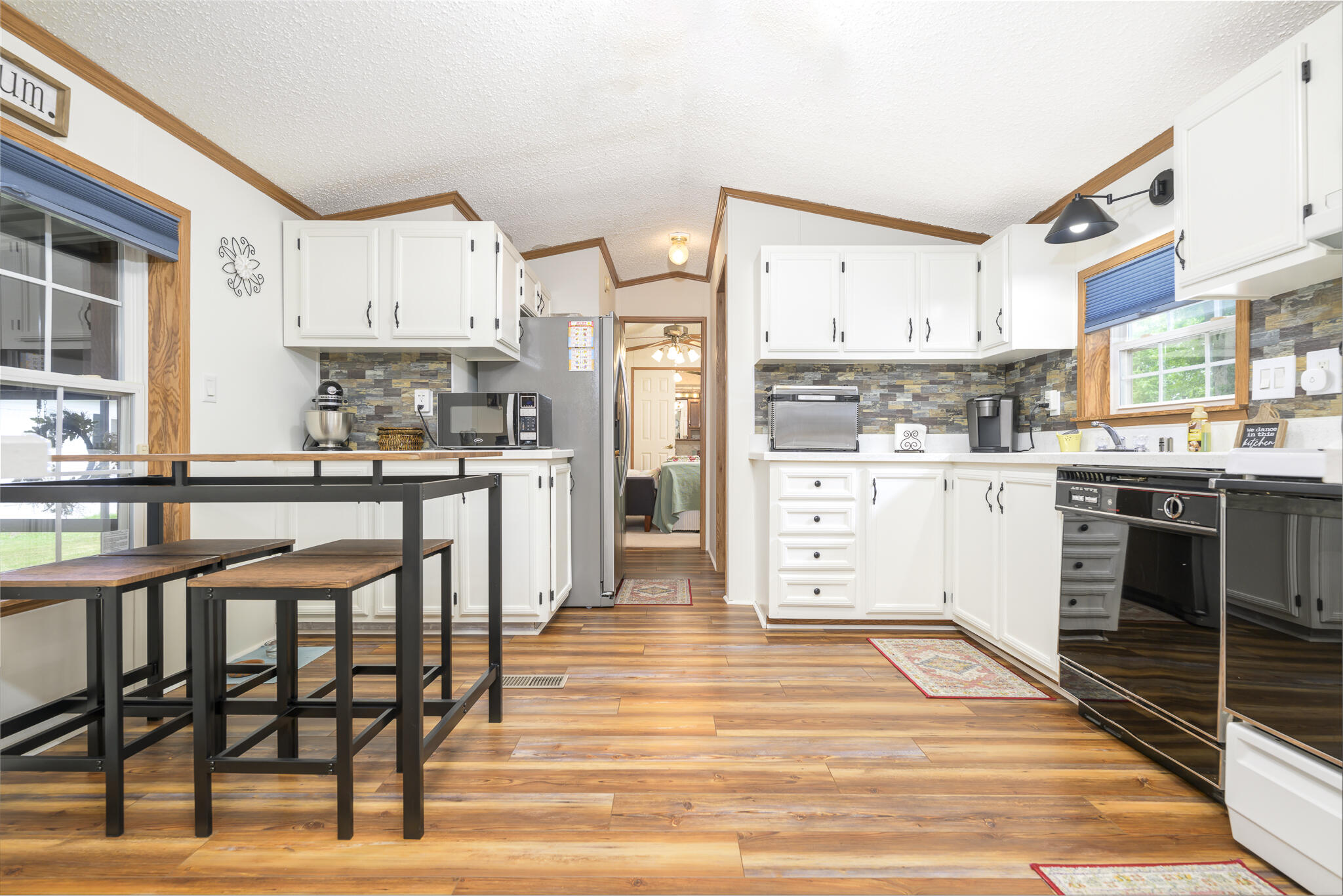 10925 Pine Circle, Lakeview, Ohio 43331