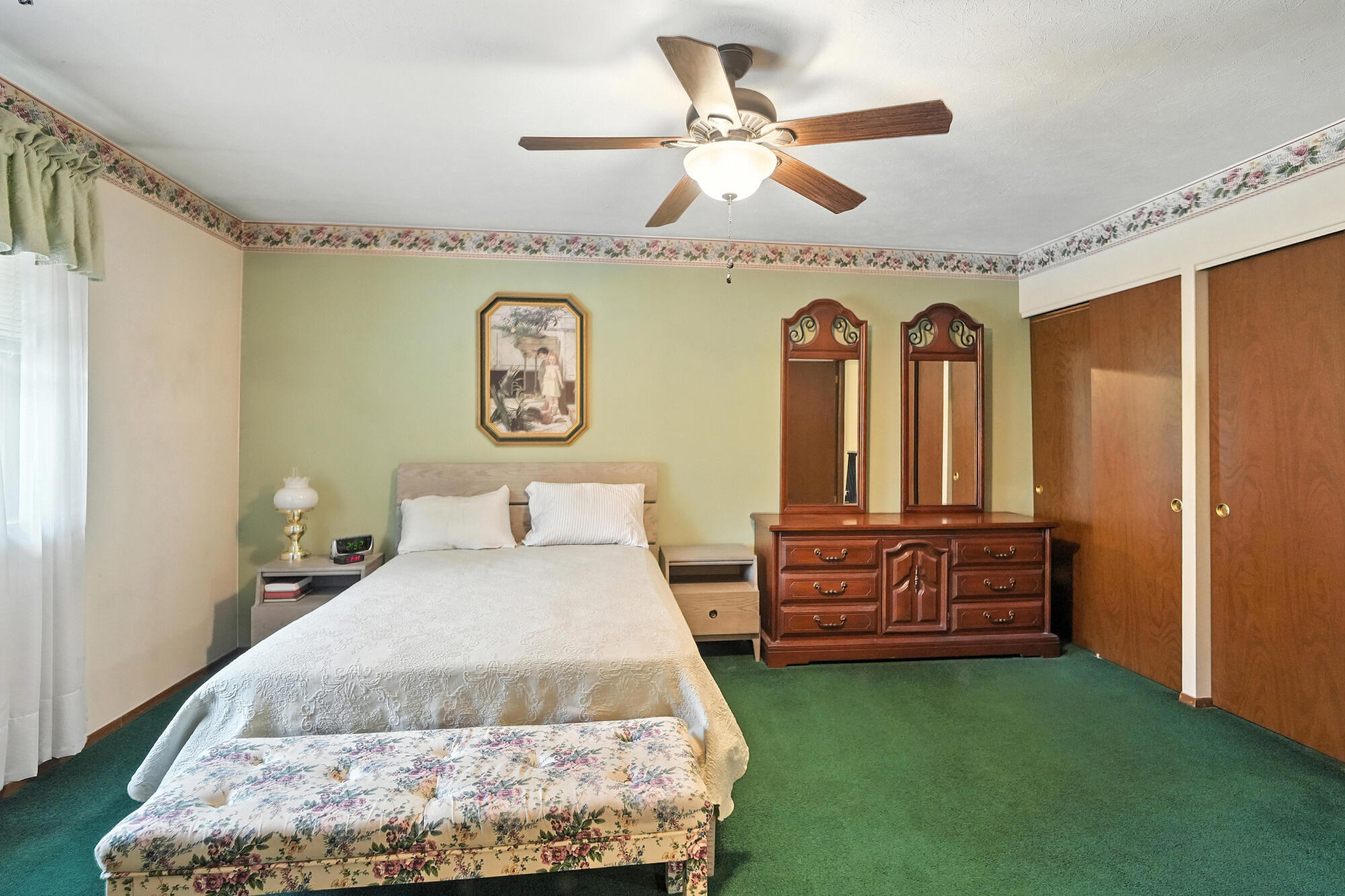 825 Merry John Drive, Miamisburg, Ohio 45342
