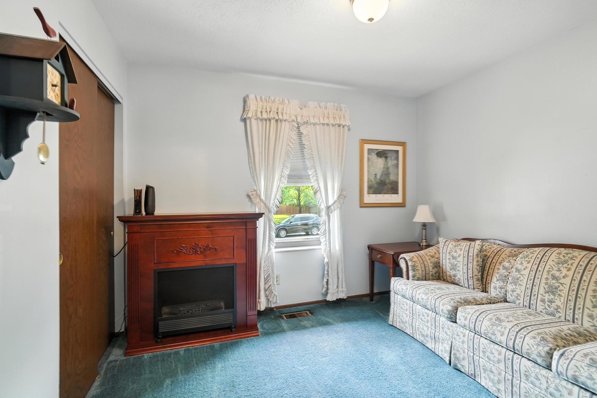 825 Merry John Drive, Miamisburg, Ohio 45342