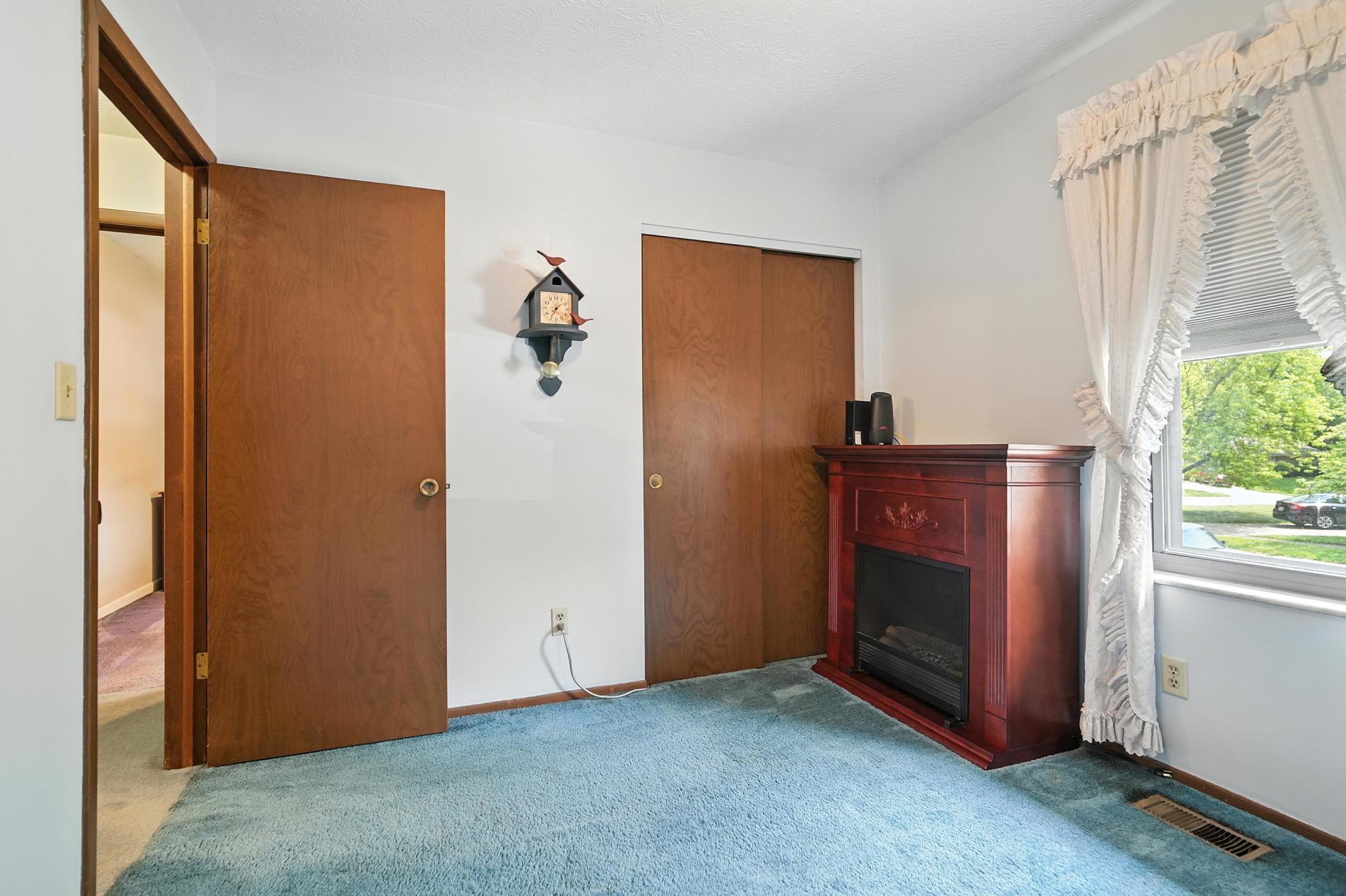 825 Merry John Drive, Miamisburg, Ohio 45342