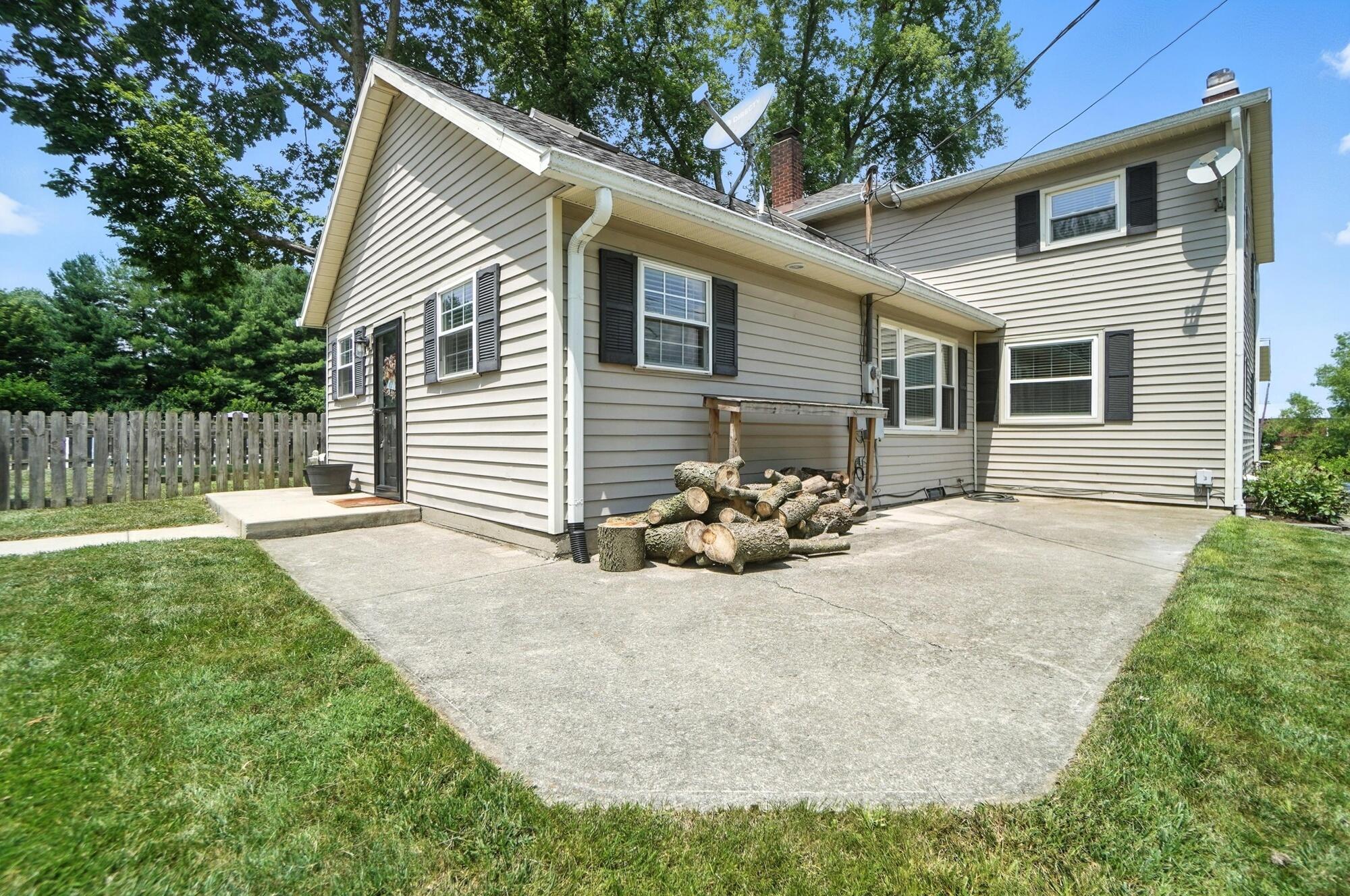 4129 New Carlisle Pike, Springfield, Ohio 45504