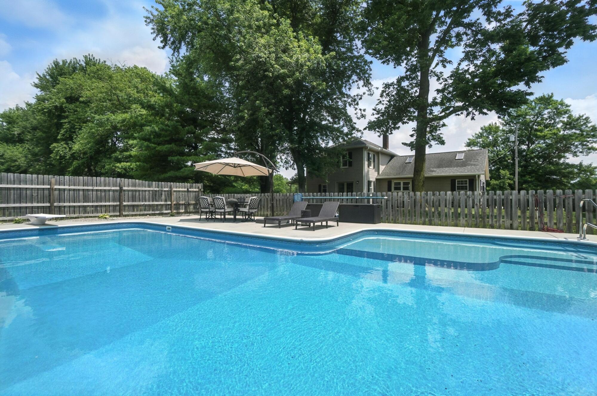 4129 New Carlisle Pike, Springfield, Ohio 45504