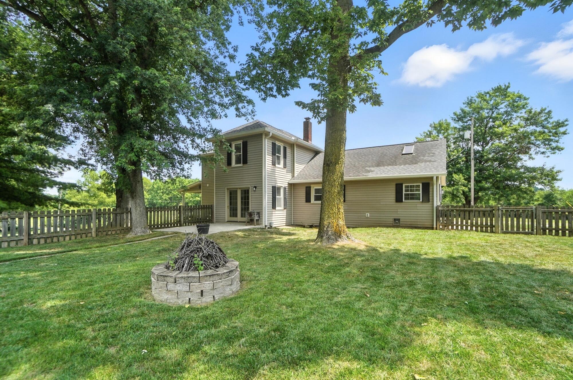 4129 New Carlisle Pike, Springfield, Ohio 45504