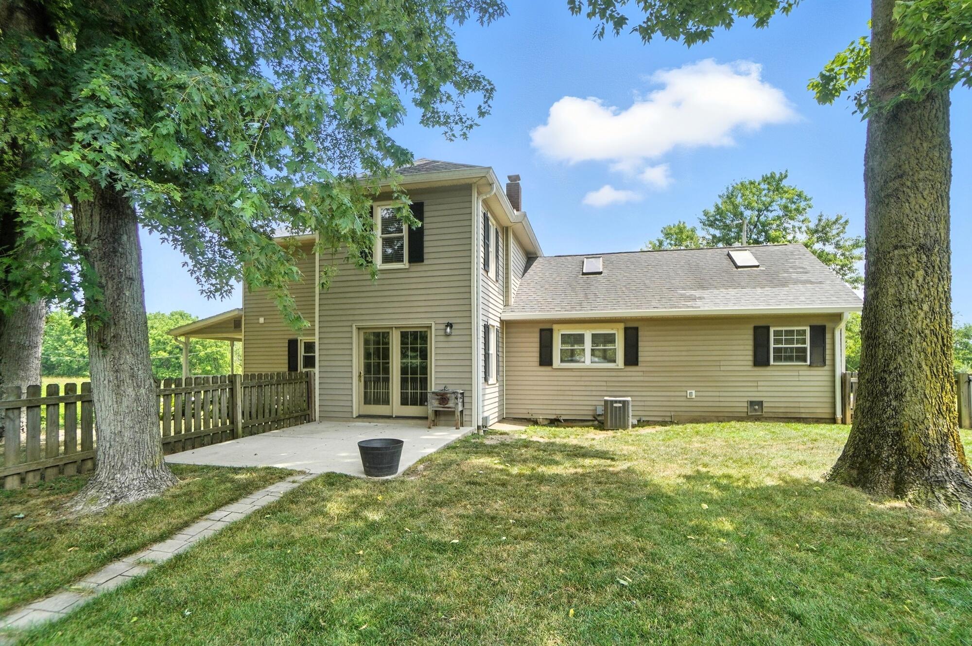 4129 New Carlisle Pike, Springfield, Ohio 45504