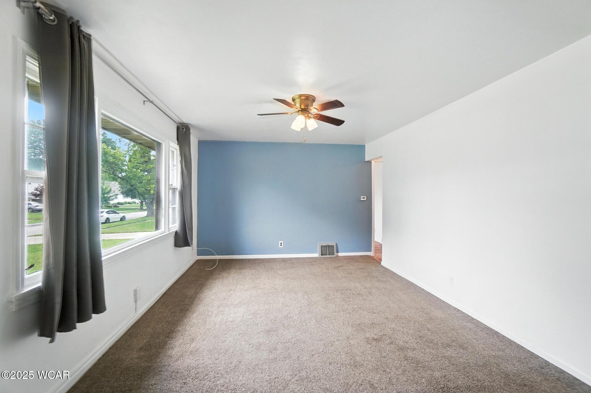 215 Blackburn Drive, Lima, Ohio