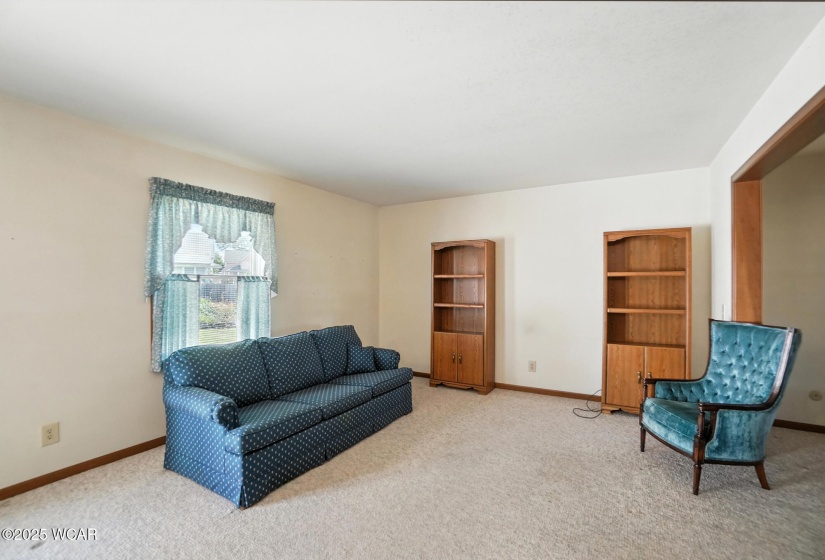 402 Mechanic Street, Wapakoneta, Ohio, 3 Bedrooms Bedrooms, ,2 BathroomsBathrooms,Residential,For Sale,Mechanic,307748