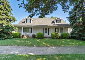 402 Mechanic Street, Wapakoneta, Ohio, 3 Bedrooms Bedrooms, ,2 BathroomsBathrooms,Residential,For Sale,Mechanic,307748