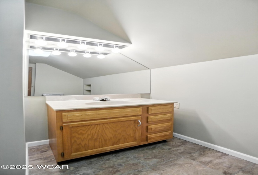 402 Mechanic Street, Wapakoneta, Ohio, 3 Bedrooms Bedrooms, ,2 BathroomsBathrooms,Residential,For Sale,Mechanic,307748
