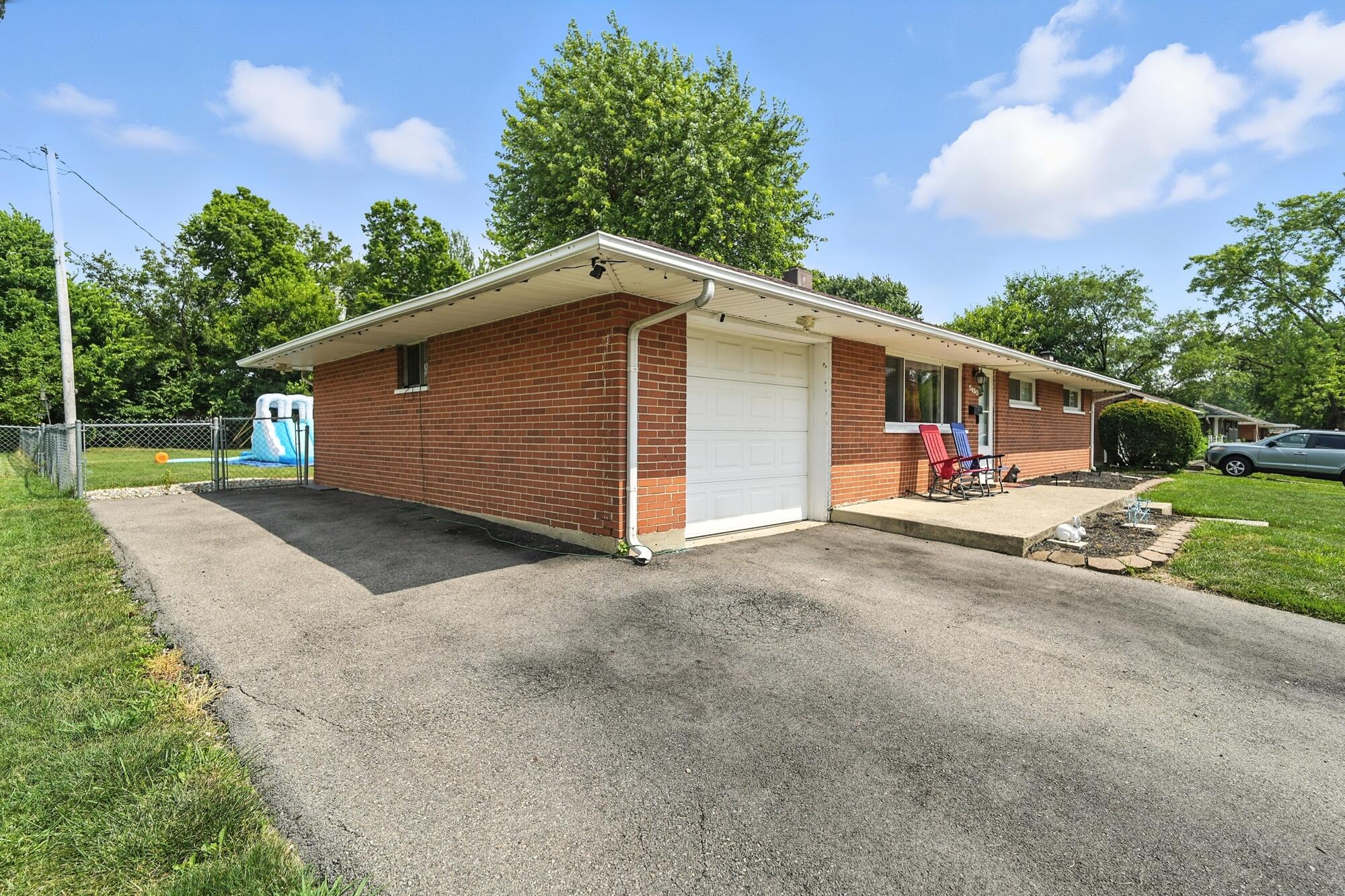 5480 Harshmmanville, Huber Heights, Ohio 45424