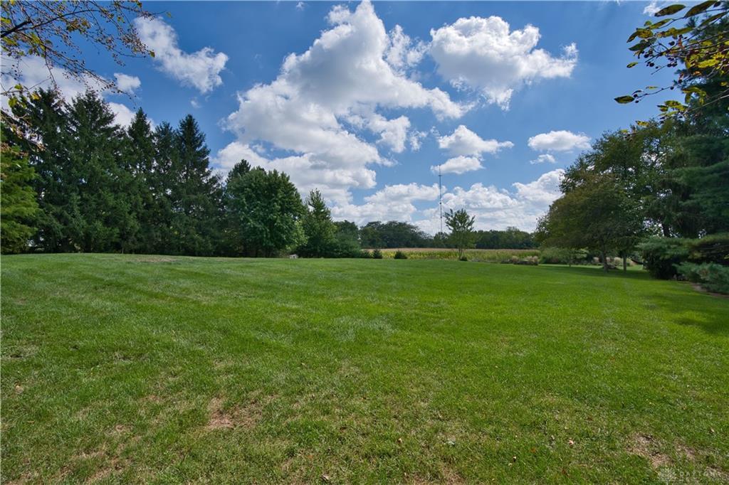 450 Loy Road, Piqua, Ohio 45356